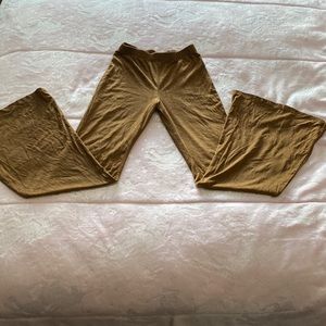 Forever 21 suede pants size medium